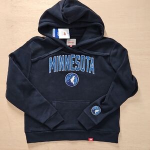 NWT Minnesota Timberwolves sz M Navy Hoodie